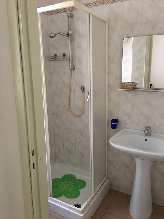 Hotel Dora